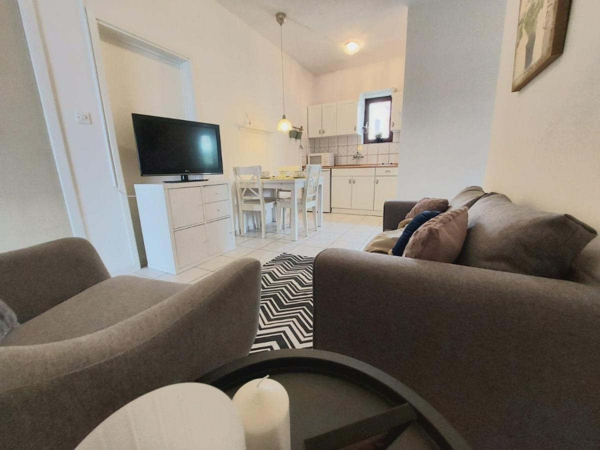 Apartmani Seaview Ljubač Extérieur photo