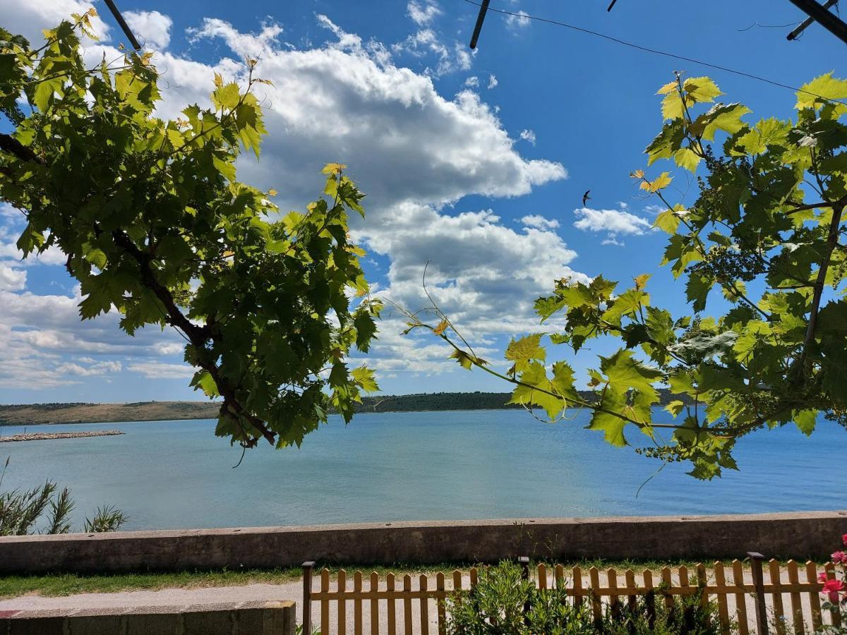 Apartmani Seaview Ljubač Chambre photo